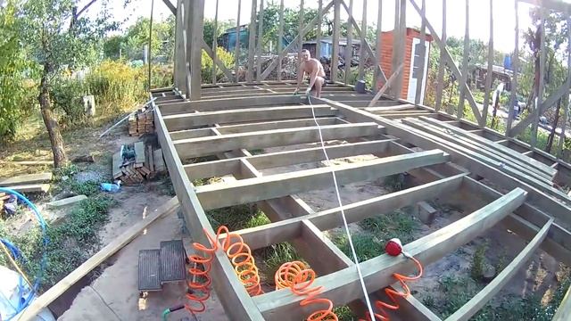 Каркасный дом своими руками. Сборка и подъем внешних стен. смотреть онлайн