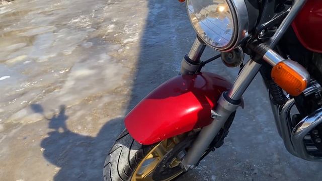 Видео запуска Honda CB 750 смотреть онлайн