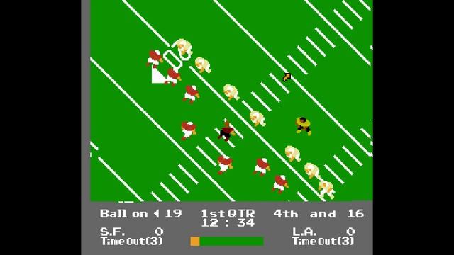 NES Play Action Football (NES) - Gameplay Clip [HD] | RetroGameUp смотреть онлайн