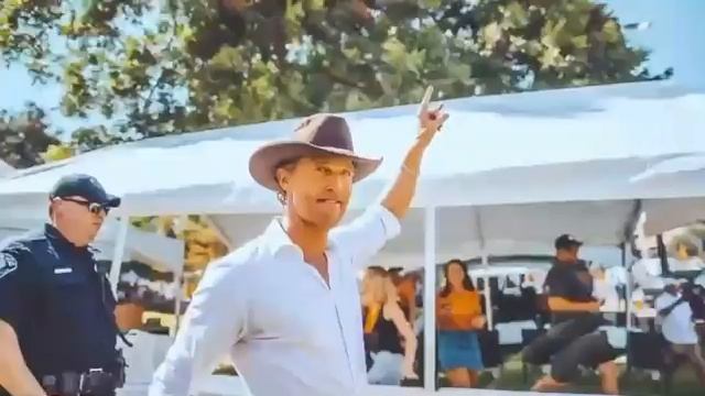 lets go to work #hookem | Matthew McConaughey смотреть онлайн