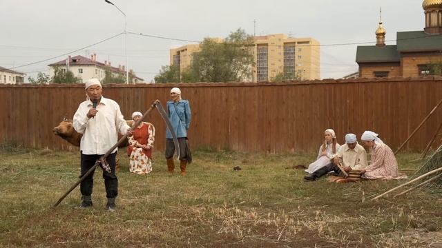 Этнографическая программа «Окко киирии/Вступление в сенокос»