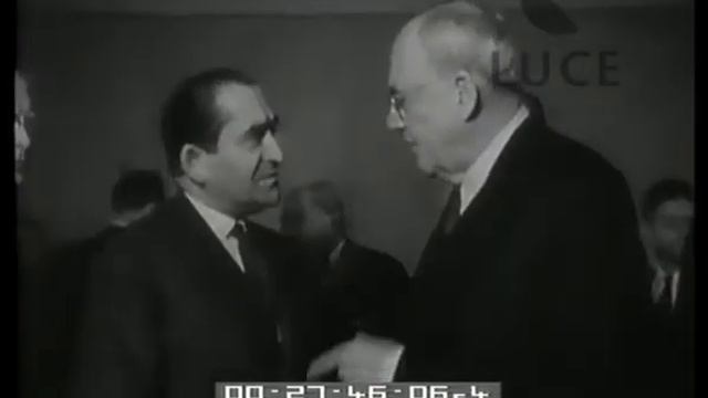 Politica internazionale смотреть онлайн