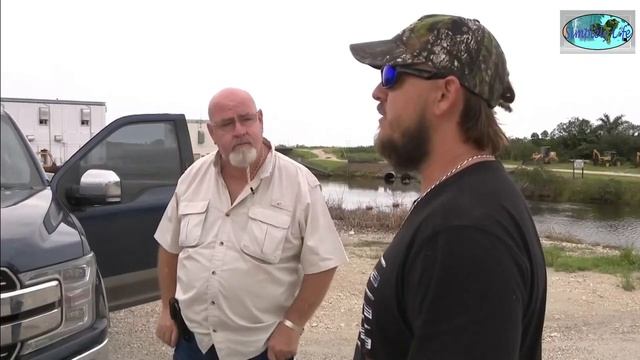 Python hunting challenge Father son team catch 41 constricting snakes to win $10K смотреть онлайн