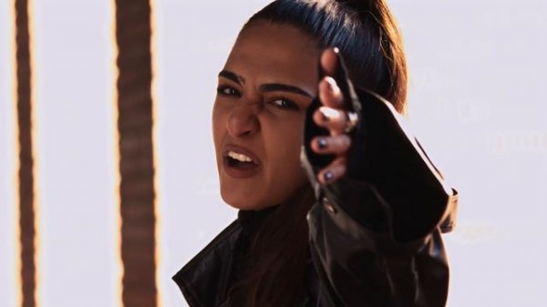 AMINA BEGOEVA - I SEE RED (Cover) [Patrick Mulligan Prod.]