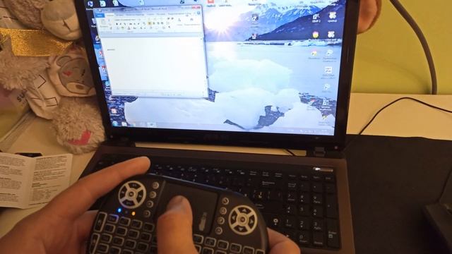 Міні клавіатура для Smart TV, Ноутбуків, Android TV Boxes,PS. смотреть онлайн