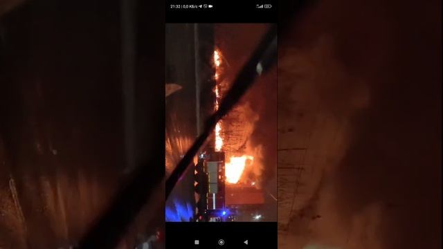 у нас в Ижевске горело рядом с заправкой смотреть онлайн