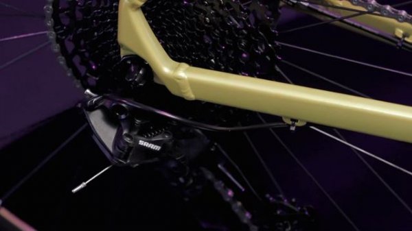 CUBE Aim, Analog, Attention und Acid die CUBE CMPT-Serie 2022 | Cube Store Chiemsee Show Case