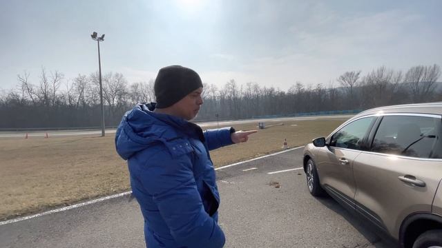 Toyota RAV4 plugin hybrid vs Ford Kuga plugin hybrid. Melyik lenne a választásod? - AutóSámán смотреть онлайн