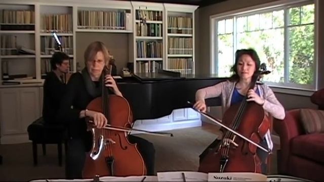 Concerto in g minor for two cellos - A. Vivaldi смотреть онлайн