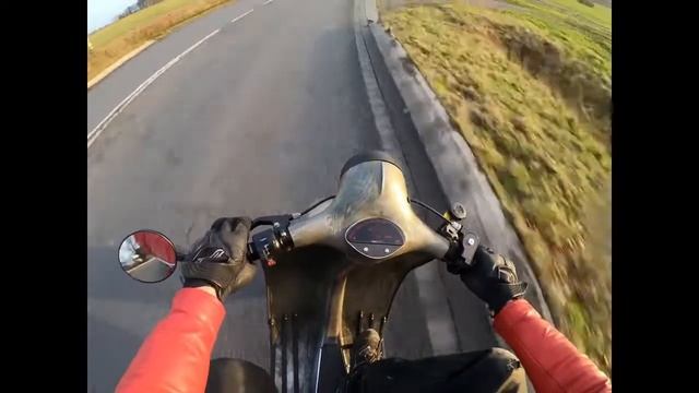 Custom Vespa SLS 300 - 1st Roadtest смотреть онлайн