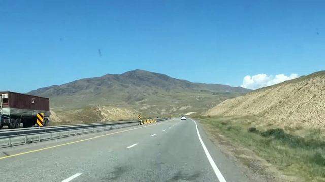 Kazakhstan. The Roads.   Дороги Казахстана. Едем в город ТалдыКорган из Алматы.