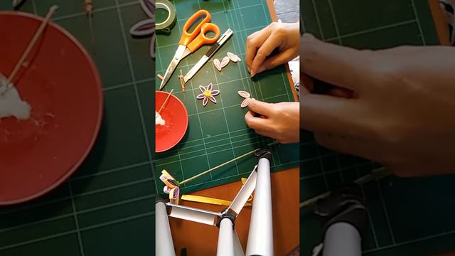 D I Y ดอกไม้กระดาษ смотреть онлайн