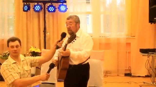 Старею братишки старею, бороться ни с кем не охота. смотреть онлайн