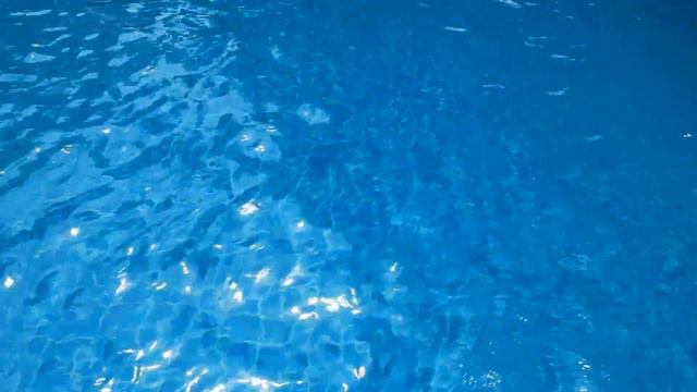 Вода в бассейне смотреть онлайн