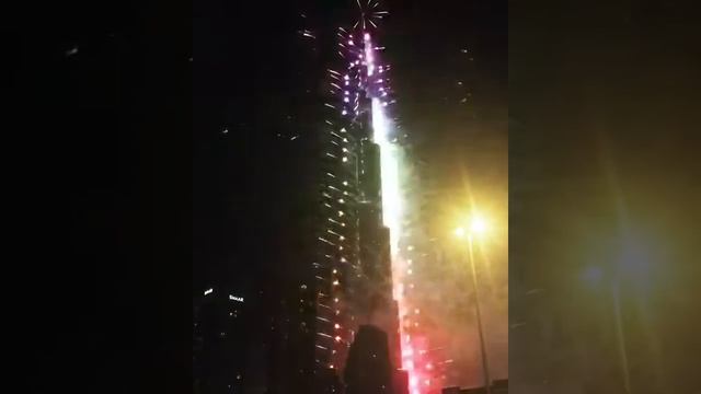 Башня Халифа Дубай Фейерверк Burg halife dubai смотреть онлайн