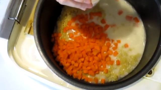 Пшённая каша на молоке с морковью (в мультиварке) смотреть онлайн