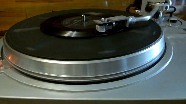 Марк Бернес "Спят курганы темные"из ф-ма"Большая жизнь","Песня Рощина"из ф-ма"Разные судьбы" смотреть онлайн