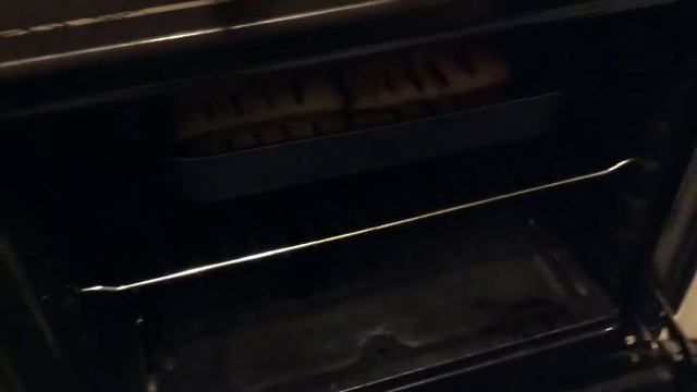 Слойки с начинкой. смотреть онлайн