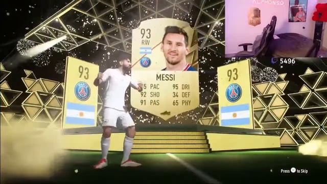 Alphonso Davies packing Lionel Messi on FIFA смотреть онлайн