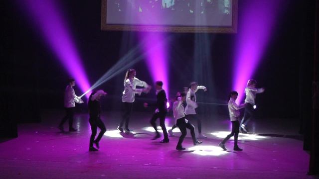 Aki no Yume 2016 Asian Dance: QandU – LOTTO (EXO) смотреть онлайн