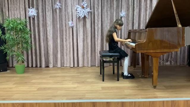 Карапетян Мелинэ