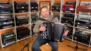 Лучшие бюджетные баяны с электроникой. Тула 209/210.