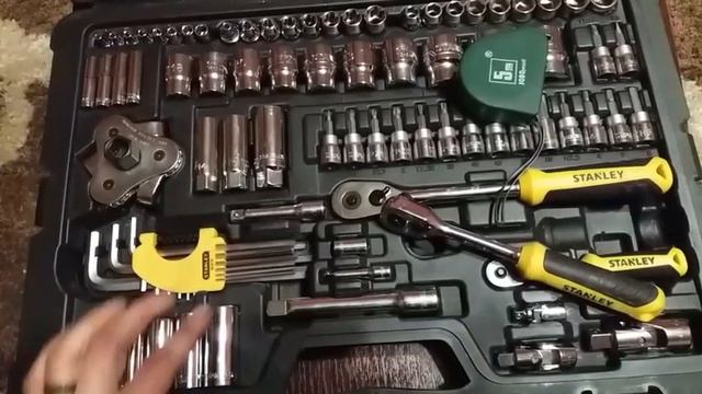 Обзор.Инструмент STANLEY 125 PCS .Ручной инструмент.Ключи.