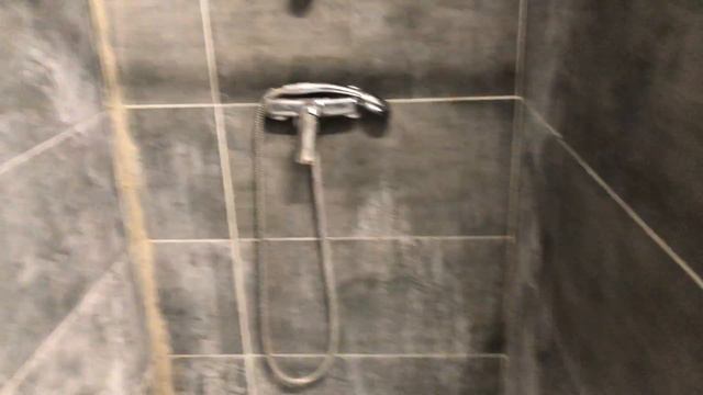 Душевая комната для сотрудников metro кэш энд керри в торговом центре 17 Строгино 23 августа 2021 смотреть онлайн