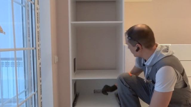 Кухня на заказ. Важные нюансы и ответы на вопросы. Как сделать мебельную колонну? смотреть онлайн