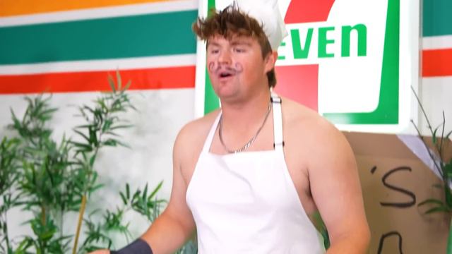 Eating CHEAP vs EXPENSIVE Food Challenge! смотреть онлайн