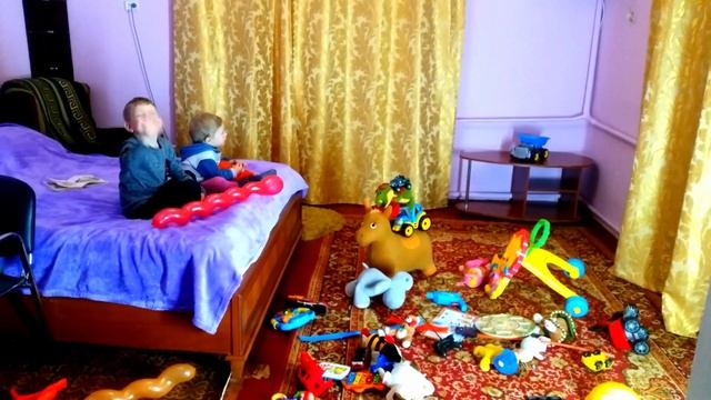 Ага скажи мне про порядок с двумя детьми ! Children and house order! смотреть онлайн