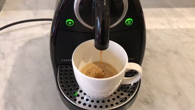Nespresso Essenza смотреть онлайн