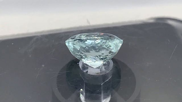 10.37ct Натуральный Аквамарин смотреть онлайн