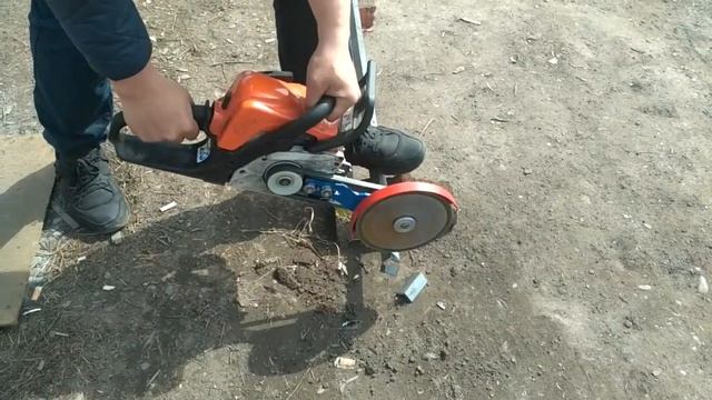 Пилим железный уголок бензопилой смотреть онлайн