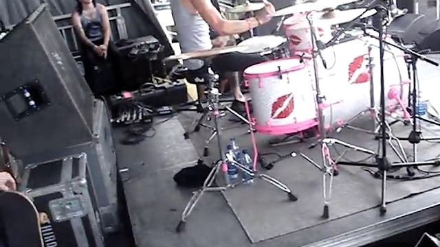 ASD - (Warped Tour 09' Toronto) Pt.2 смотреть онлайн