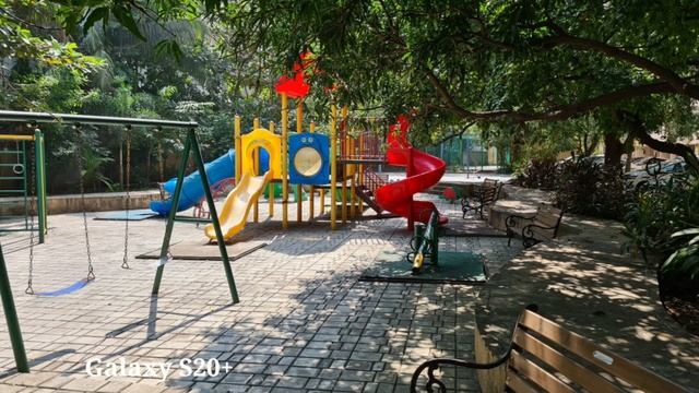 Oneplus 8 Vs Galaxy S20+ Camera Comparison | S20+ November Camera Update