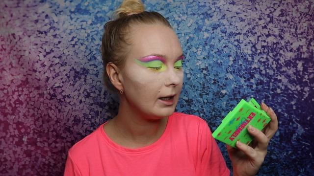 ТЕСТИРУЮ НОВИНКИ 7 DAYS ? EXTREMELY CHICK NEON неоновая палетка теней | neon makeup tutorial смотреть онлайн