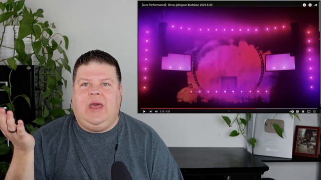 Vocal Coach Reacts to Ado - Show смотреть онлайн