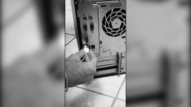 Unplugged the game - Charge me! смотреть онлайн