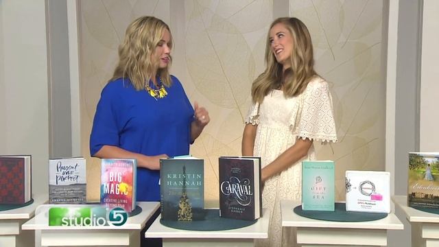 The Top 10 Books for Moms смотреть онлайн