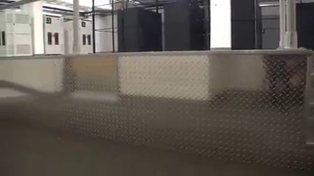 Hosting.com Denver Data Center Tour смотреть онлайн