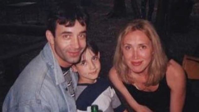 «Неужели развод?»: Певцов и Дроздова приехали в московский ЗАГС смотреть онлайн