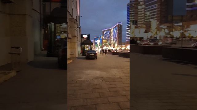 Москва-красавица. Новый Арбат. Дома-книжки. смотреть онлайн