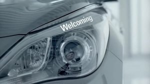 Hyundai Azera (Grandeur) : TV Commercial (English)
