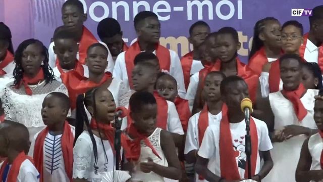 Prestation du groupe musical de l'ECODIM - Réveilon de Noel - 24 12 22 - CIF ESTAO смотреть онлайн