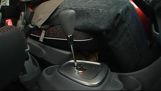 Тест-драйв Peugeot 107 1.0 AT от Игоря Бурцева! смотреть онлайн