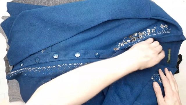 16813 СВИТЕРА (extra) 3 пак 24.5кг. по 4.65€/кг. 78шт. смотреть онлайн