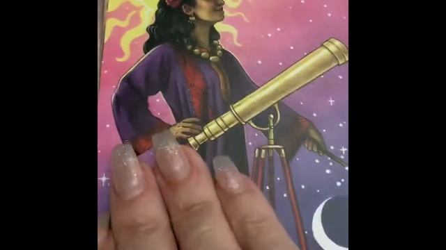 Flip Through Of Everyday Witch Oracle смотреть онлайн
