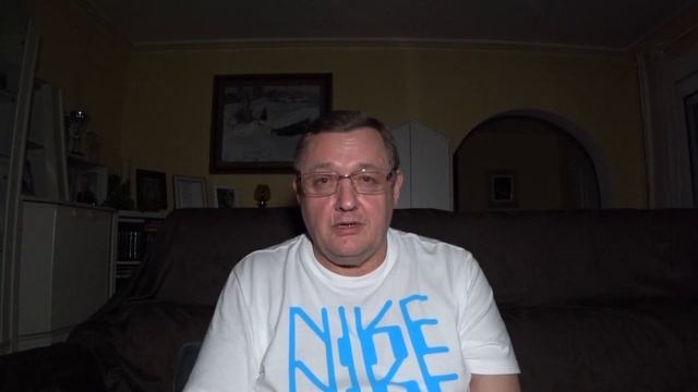 Погружение в себя... Чувство присутствия. Небольшая медитация - беседа. У тебя есть только ты... смотреть онлайн