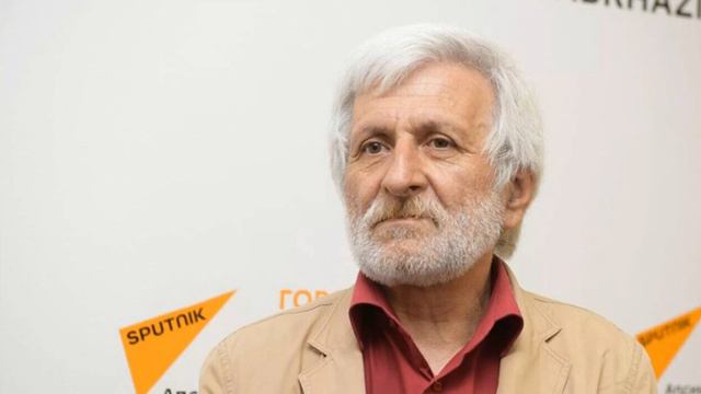 Анзор Сакания о том, что потеряли при пожаре в здании  выставочном зале  в Сухуми